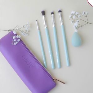 Luxie Floral Eyeshadow brush set